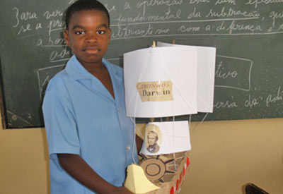 Pupils from Porto Praia Primary School in Cape Verde