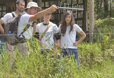 Tomas de Berlanga pupils search for a tortoise